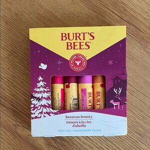 Burt's Bees Beeswax Bounty Lip Balm Set - Yellow and Pink